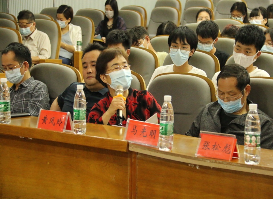 b70f3be0159e47d19cc3063a5727557a.jpg 3.jpg