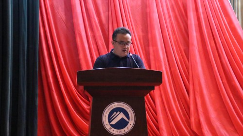 c15267b4121a4ed09b4dbfc18d06a162.jpg 3044am永利集团官网院长致辞(1).jpg