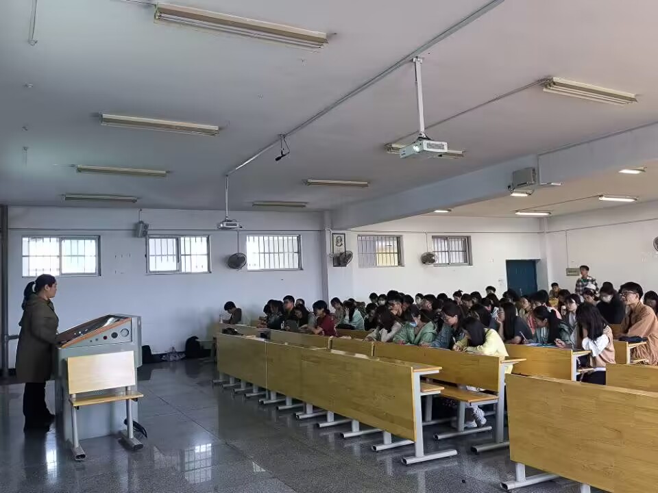 c8288377558a403cba06415e8ff5f961.jpg c8288377558a403cba06415e8ff5f961.jpg