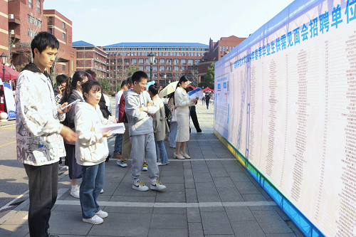 38e816140323416eb16a36ae6b591d1e.png 图片2.png